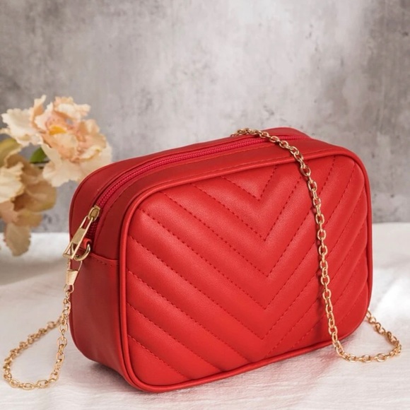 Mini Chevron Chain Crossbody Bag *NEW* - Picture 7 of 9